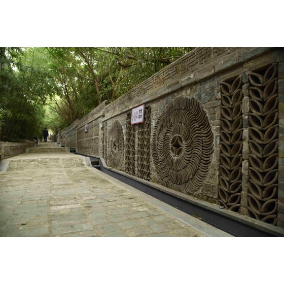 Brick and tile components 4